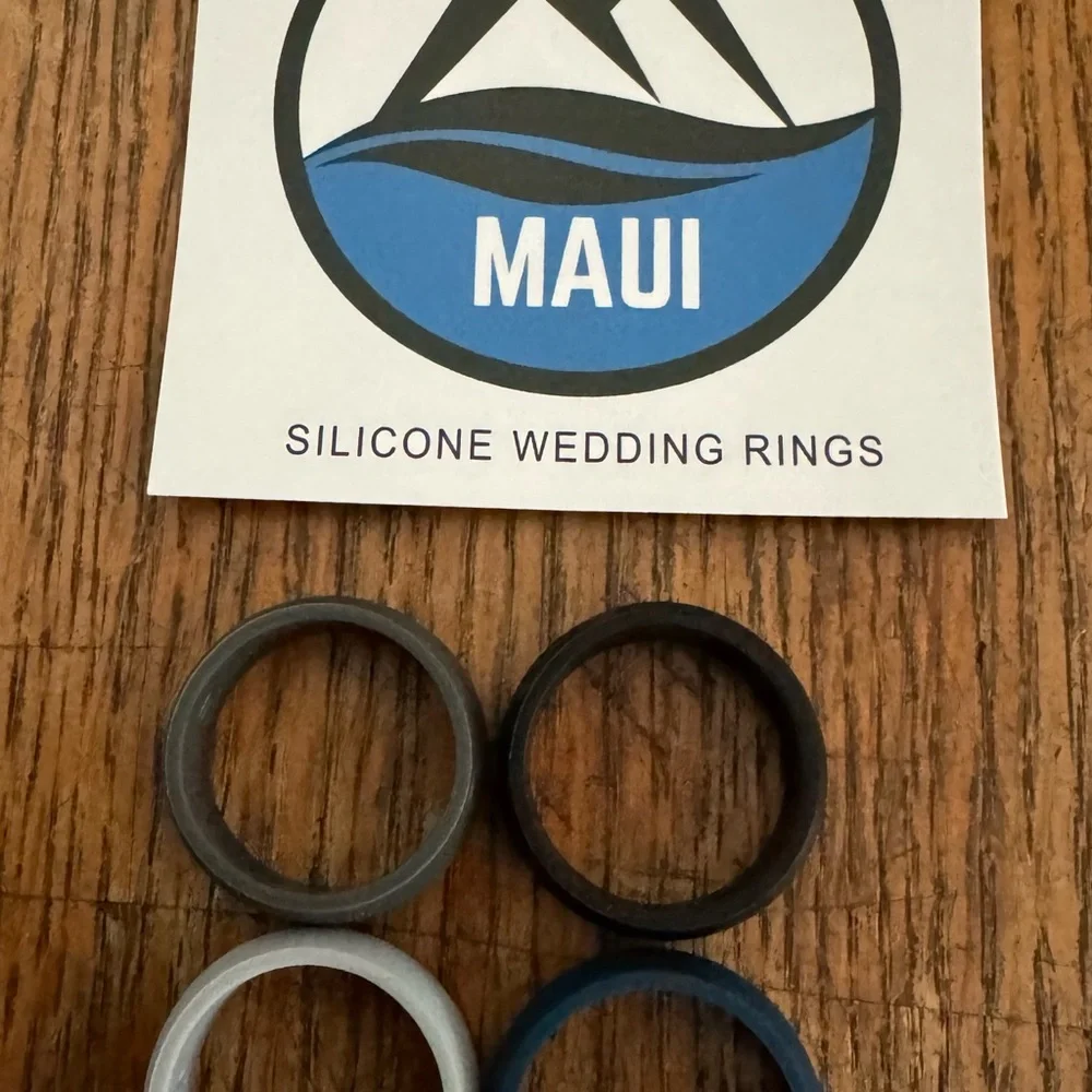 NWT Maui set of 4 wedding silicone gray, black and navy blue rings size 11 men’s